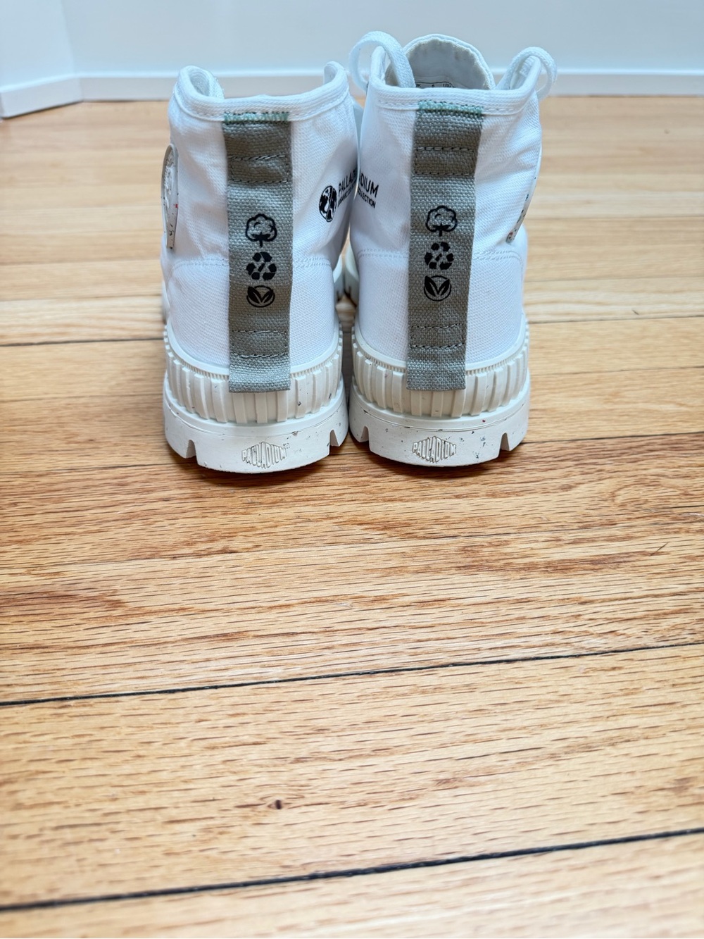Palladium PallaShock Original V1  Mid-Top Boots | Star White | Women’s 8.5 - Picture 8 of 16